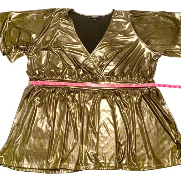 4X-TORRID Women’s Liquid Shine Surplice Split Sleeve Peplum Top, Gold, Size 4X - Picture 9 of 12